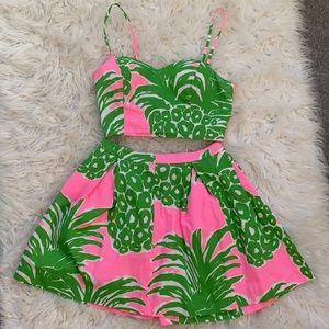 Like new Lilly Pulitzer Parfait set